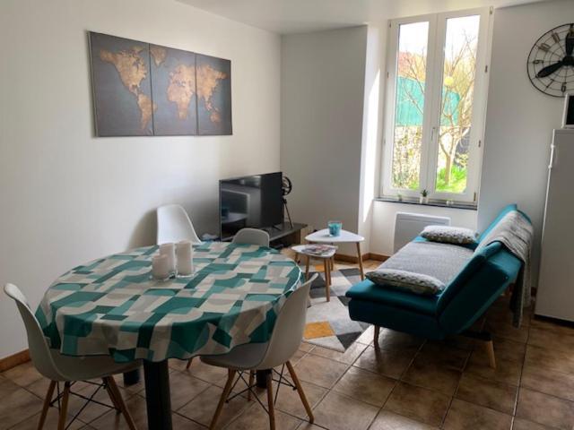 Tres Bel Appartement Avec Jardin Et Jacuzzi Scey-sur-Saone-et-Saint-Albin Экстерьер фото